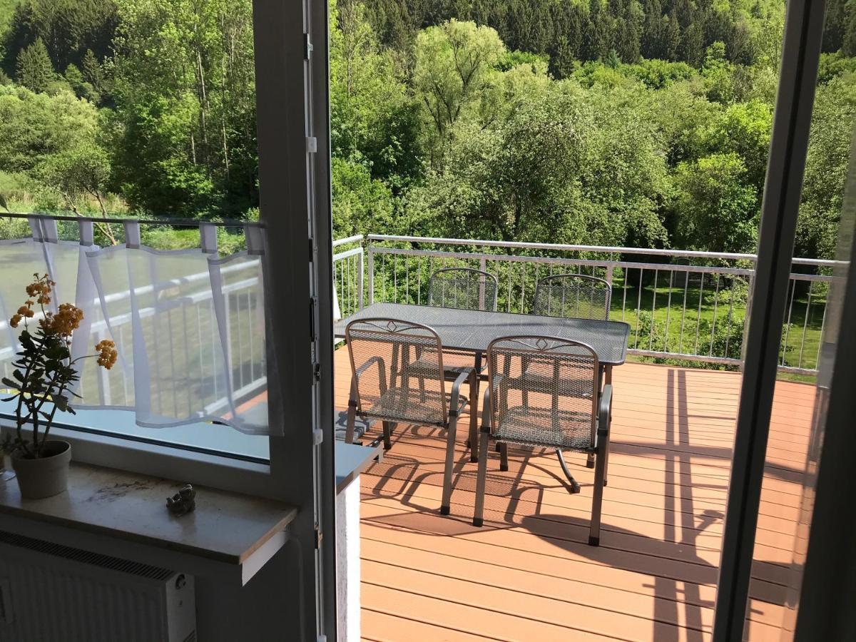 Haus Kyllblick Apartamento Birresborn Exterior foto